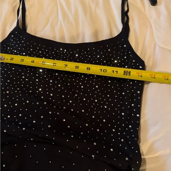 Elegant Black beaded Evening Dress - Picture 2 of 4